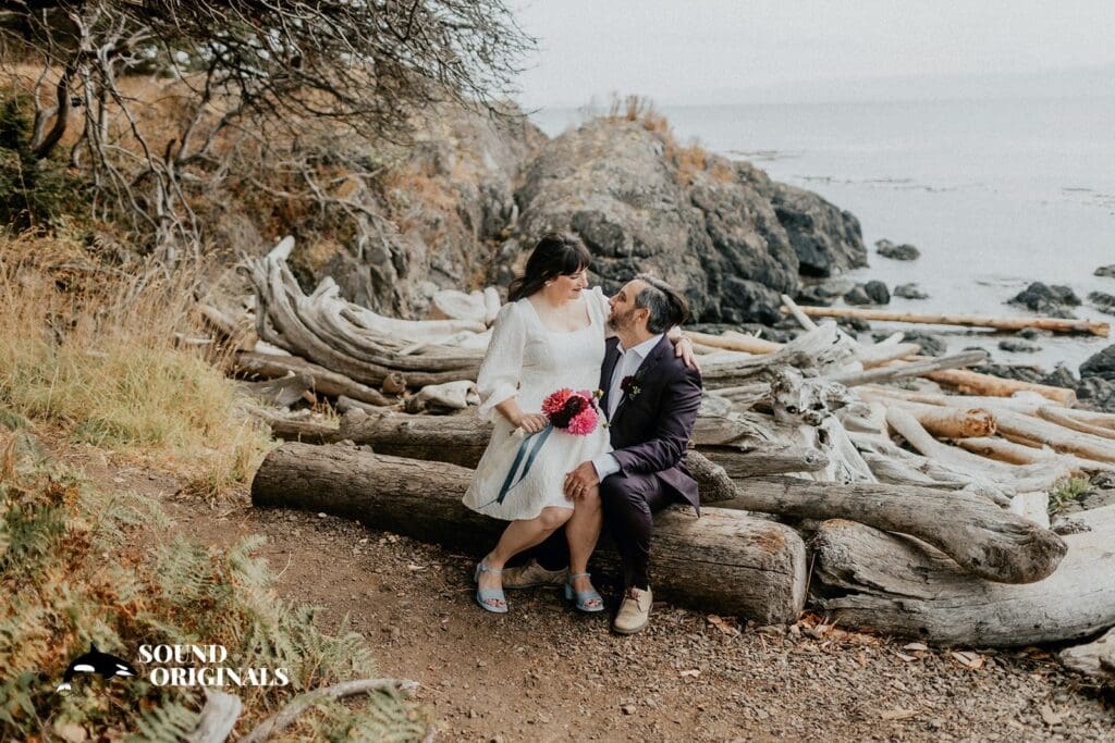 Lime Kiln State Park – San Juan Island Wedding // Susannah + Nick -