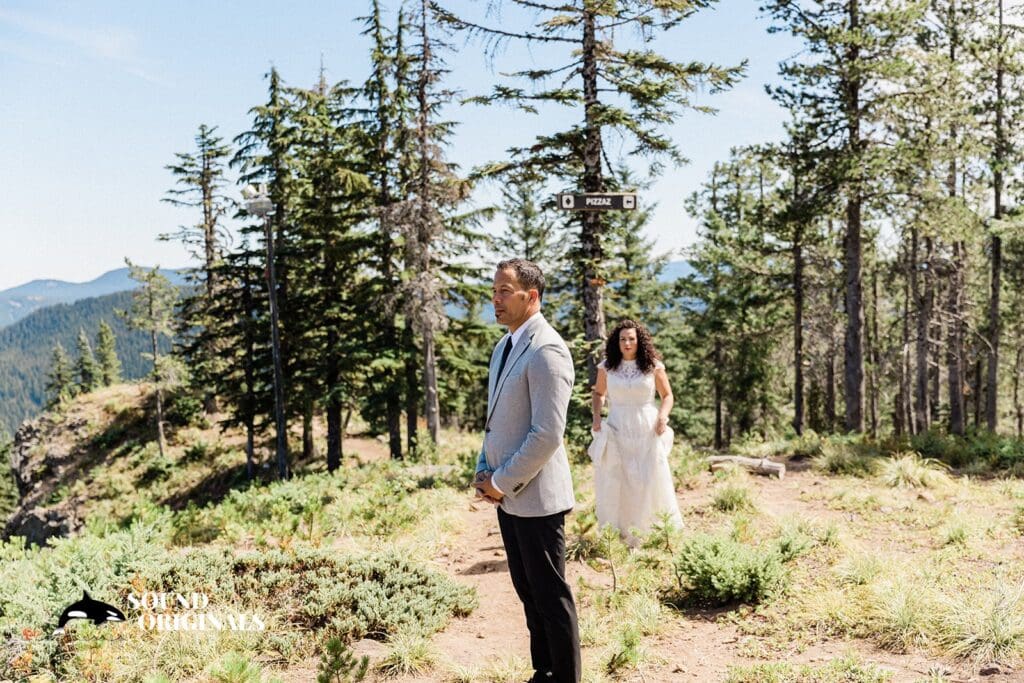 Tiffany + Chad Mt. Hood Skibowl Wedding // Tiffany + Chad -