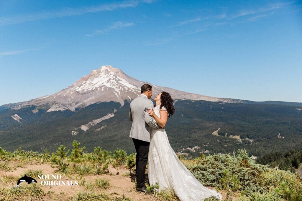 Tiffany + Chad Mt. Hood Skibowl Wedding // Tiffany + Chad -