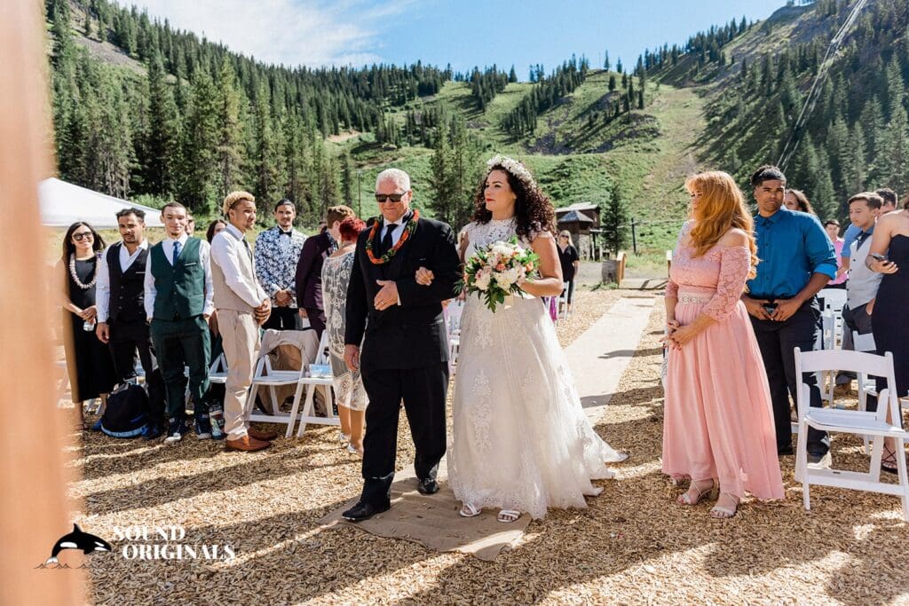 Tiffany + Chad Mt. Hood Skibowl Wedding // Tiffany + Chad -