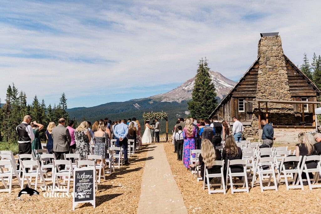 Tiffany + Chad Mt. Hood Skibowl Wedding // Tiffany + Chad -