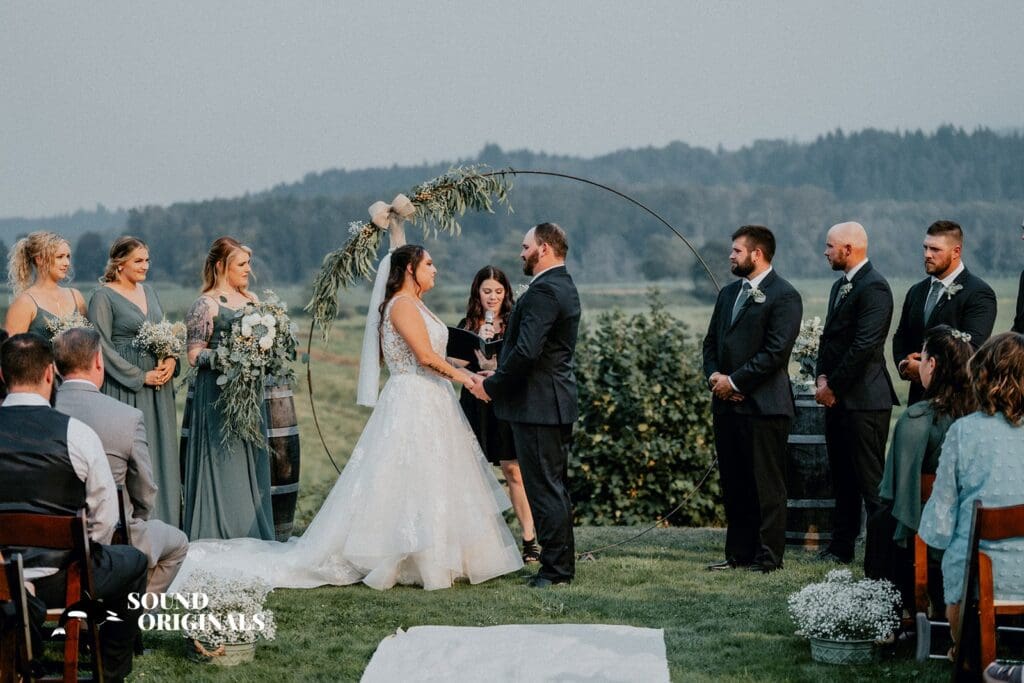 The Lodge at Sonneveldt Vineyards Wedding // Kendle + Chase -