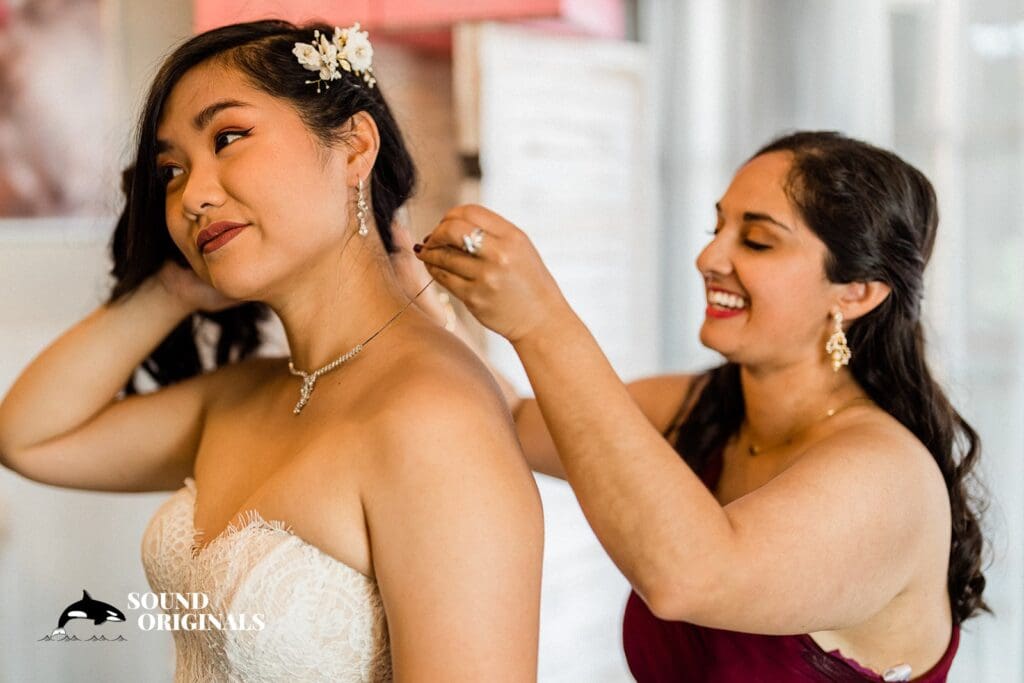 Eventide Lake Union Wedding // Jane + Michael -
