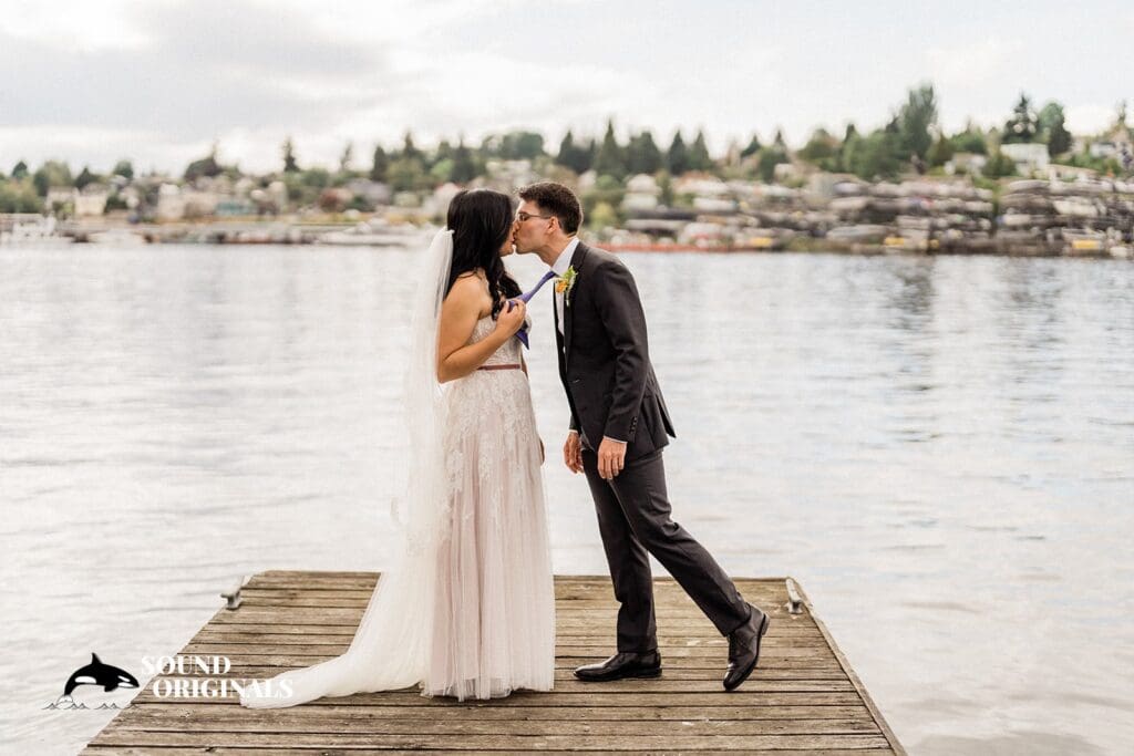 Eventide Lake Union Wedding // Jane + Michael -
