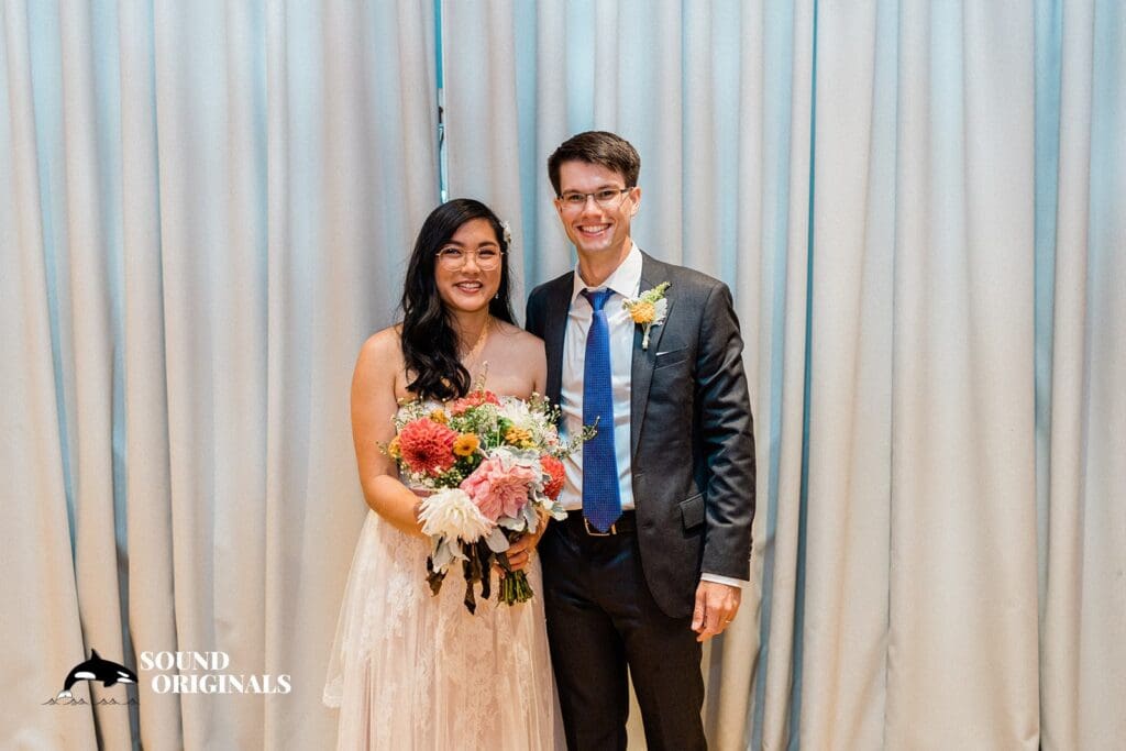 Eventide Lake Union Wedding // Jane + Michael -