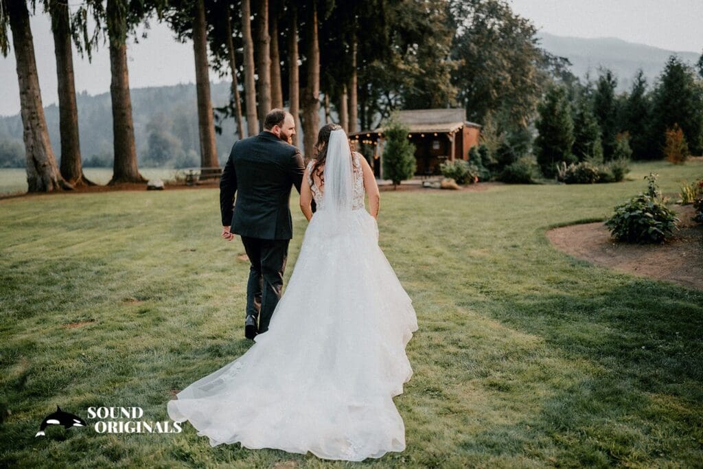 The Lodge at Sonneveldt Vineyards Wedding // Kendle + Chase -