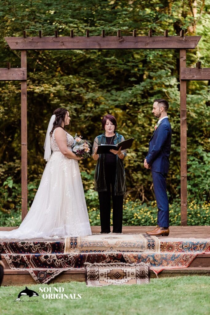 Brittney + Sam Silver Falls State Park Wedding // Brittney & Sam -