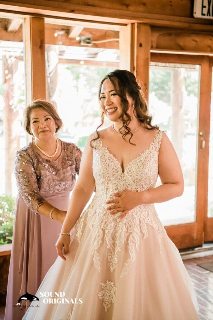 Kiana Lodge Wedding // Mary Jane & Ken -