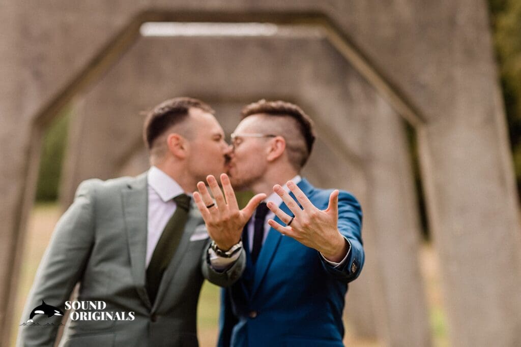 Gas Works Park Wedding // Logan + Jason -