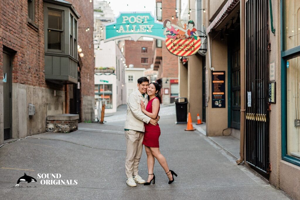 Pike Place Market Engagement // Christine + Ken -