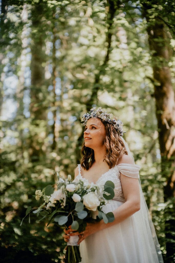 Sky Haus in Skykomish Wedding // Heidi + Miki -