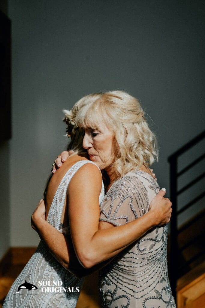 Radiance Winery Lake Chelan Wedding // April + Kevin￼ -