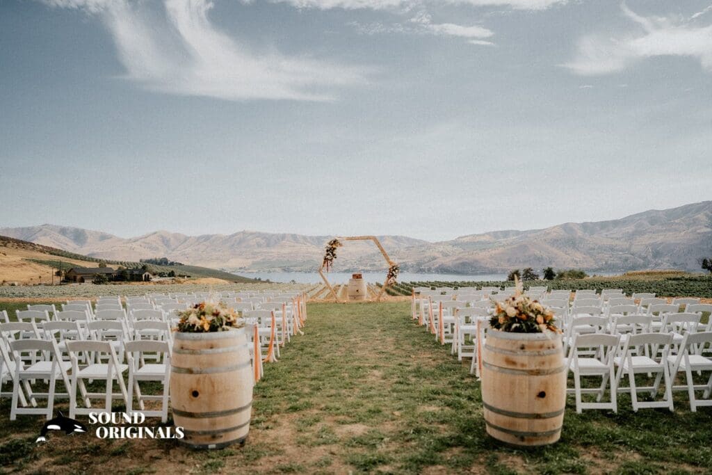 Radiance Winery Lake Chelan Wedding // April + Kevin￼ -