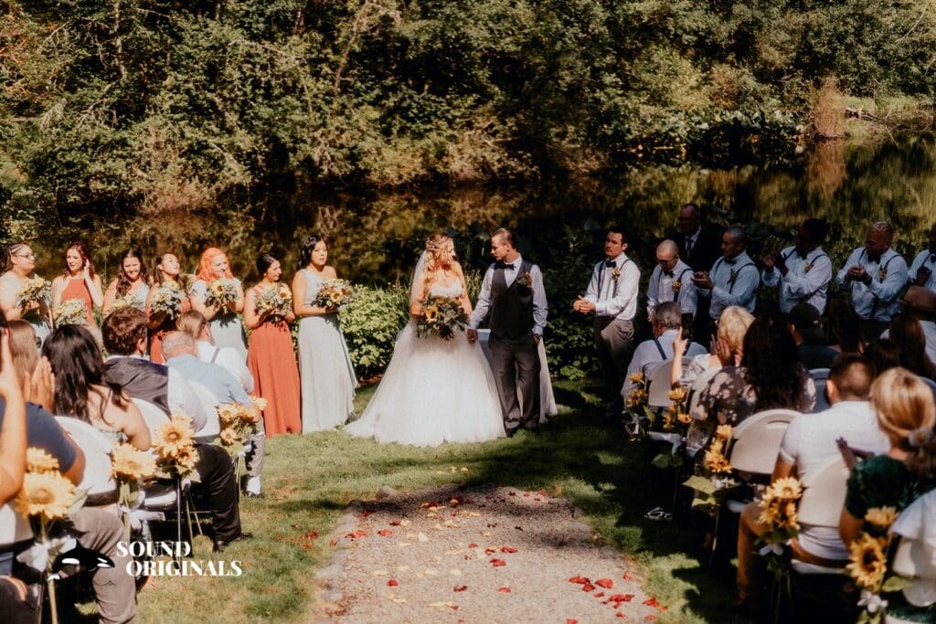 Four Springs House Camano Island Wedding // Chelsea + Jeremy -