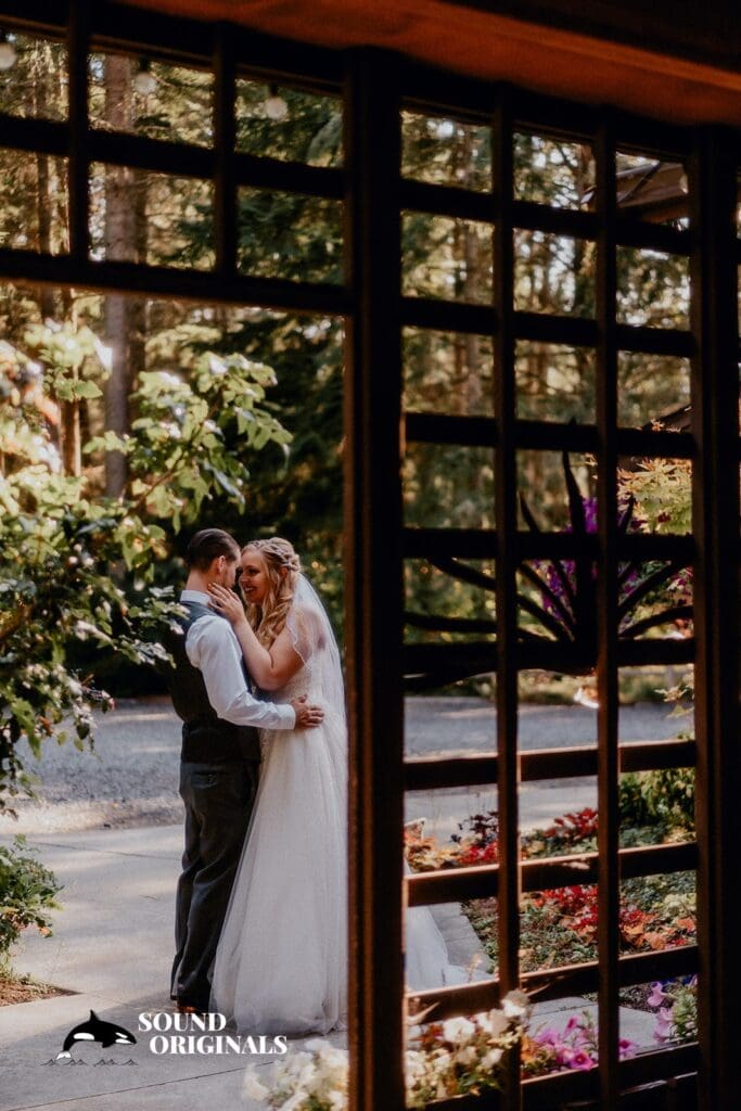 Four Springs House Camano Island Wedding // Chelsea + Jeremy -