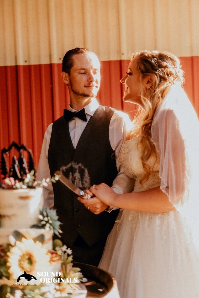 Four Springs House Camano Island Wedding // Chelsea + Jeremy -