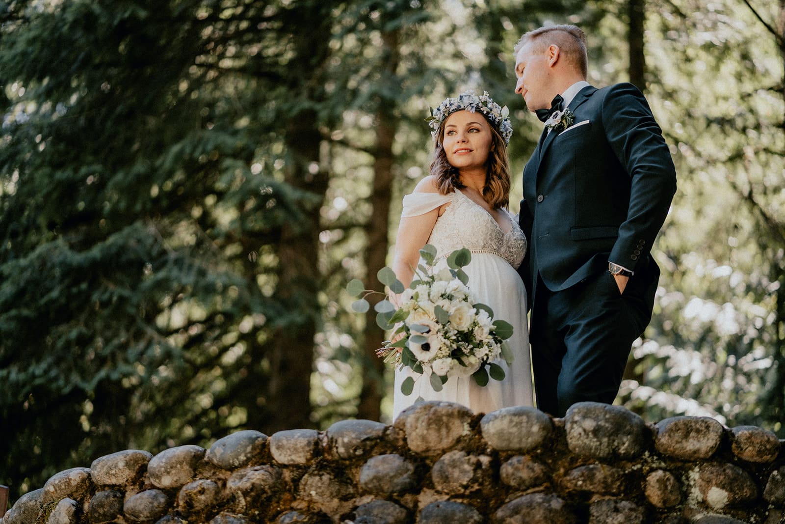 Sky Haus in Skykomish Wedding // Heidi + Miki -