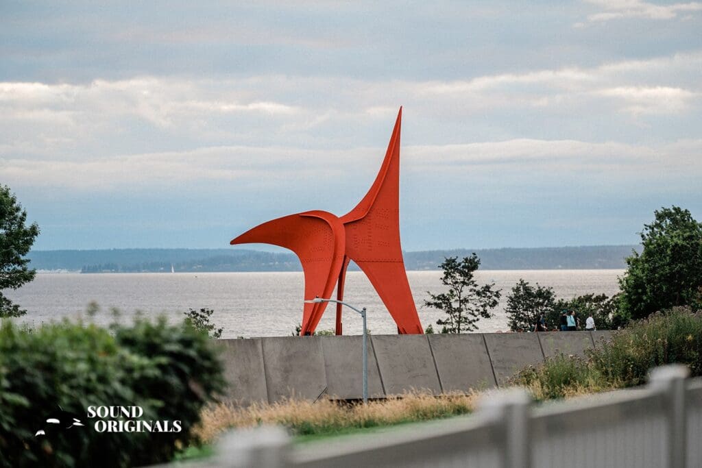 Katie + Tom Olympic Sculpture Park Wedding // Tom & Katie -