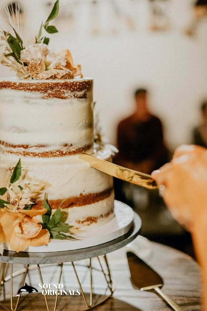 Radiance Winery Lake Chelan Wedding // April + Kevin￼ -