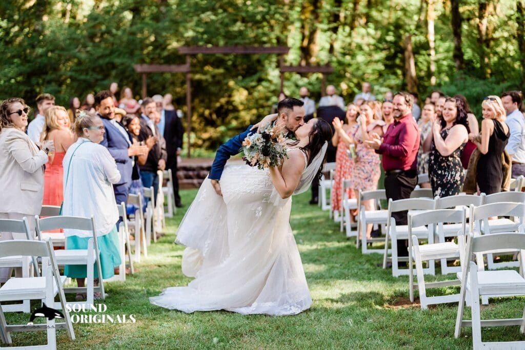 Brittney + Sam Silver Falls State Park Wedding // Brittney & Sam -