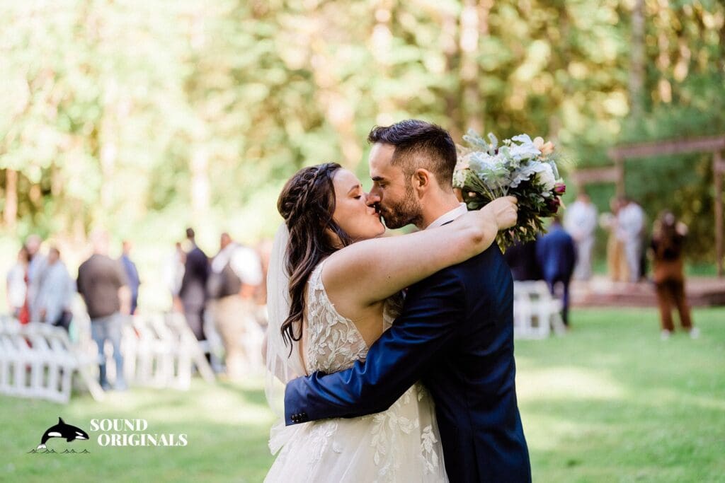 Brittney + Sam Silver Falls State Park Wedding // Brittney & Sam -