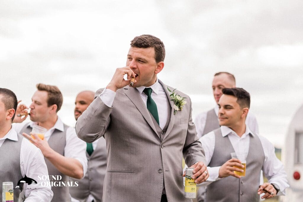 The Saltbox Barn Wedding // Rebecca & Austin -