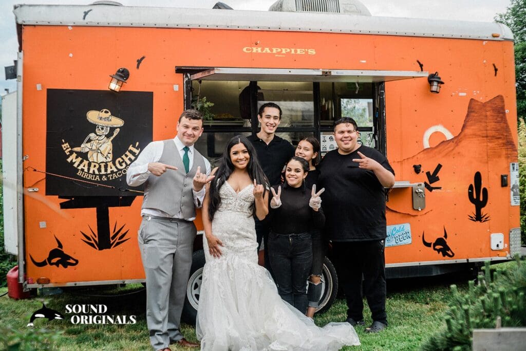 The Saltbox Barn Wedding // Rebecca & Austin -