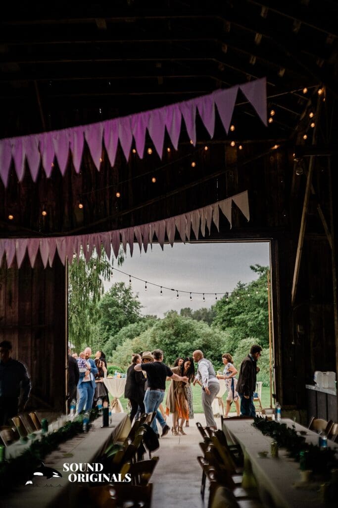 The Saltbox Barn Wedding // Rebecca & Austin -