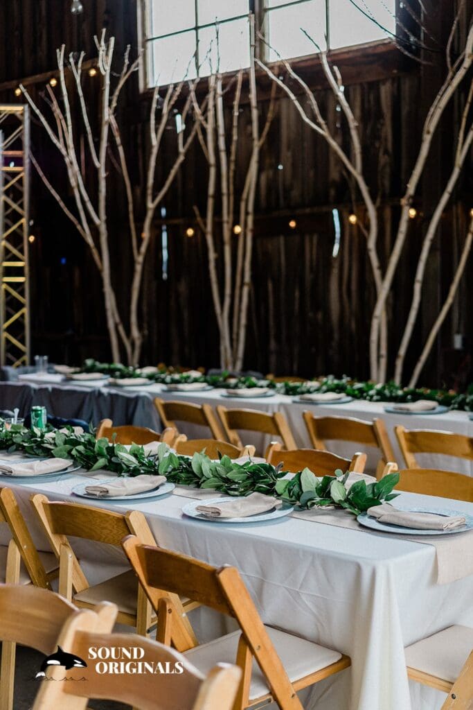 The Saltbox Barn Wedding // Rebecca & Austin -