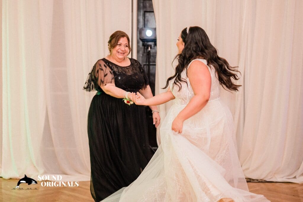 Gray Gables Estate Wedding // Rebecca & Nick -