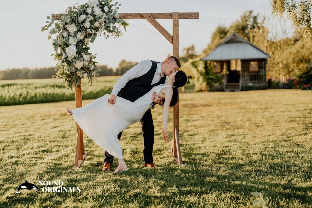The Saltbox Barn Wedding // Emily + Bennett -