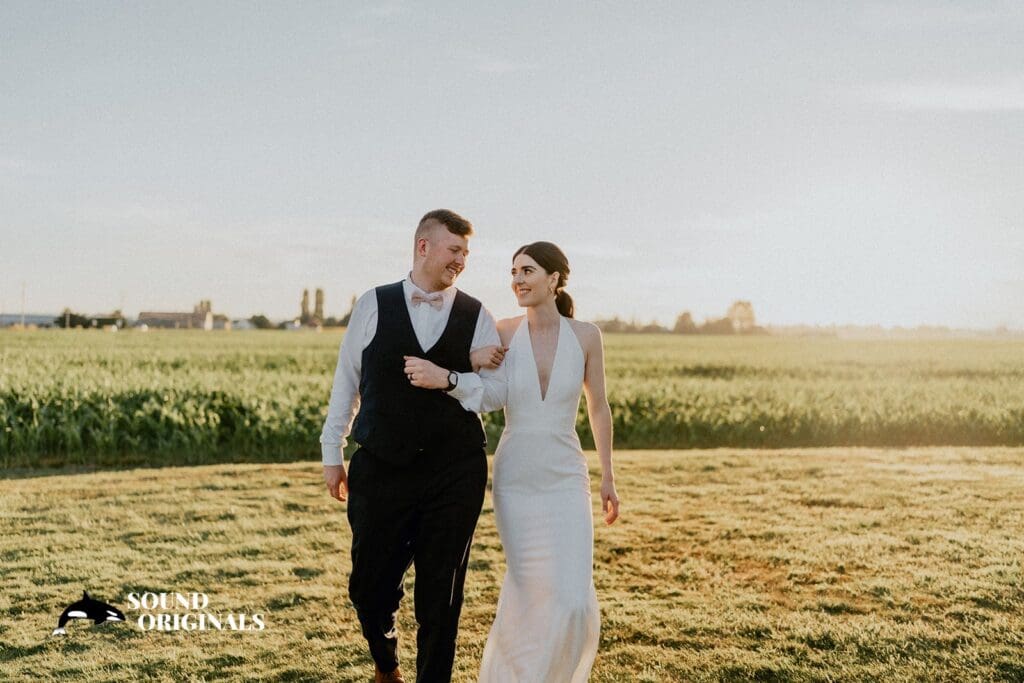 The Saltbox Barn Wedding // Emily + Bennett -
