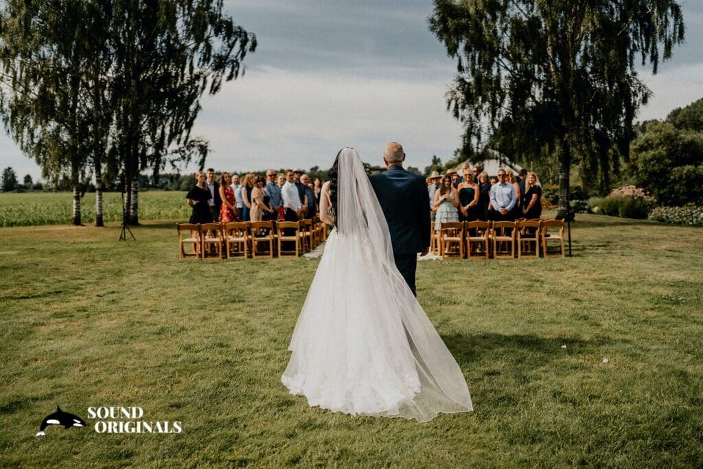 The Saltbox Barn Wedding // Emily + Bennett -