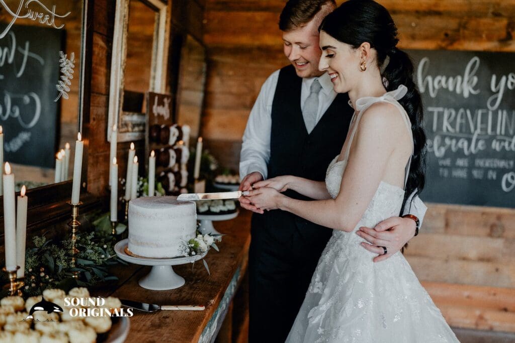 The Saltbox Barn Wedding // Emily + Bennett -