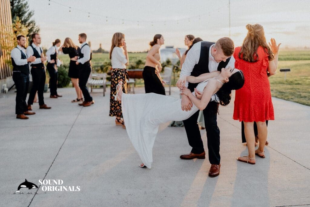 The Saltbox Barn Wedding // Emily + Bennett -
