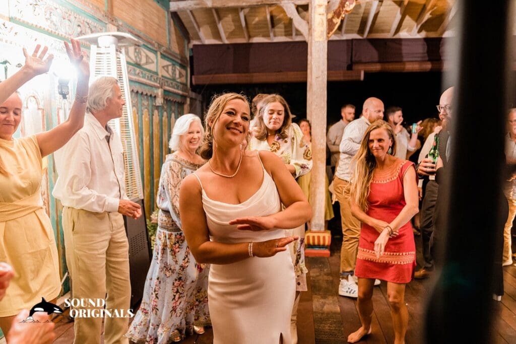 Willow Camp, Stinson Beach Wedding // Christie + Joshua -