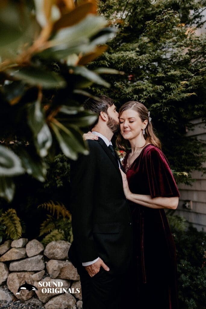 The Manor House at Pleasant Beach Wedding // Hilary & Ryan -