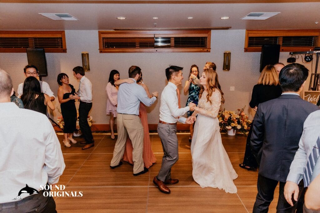 Willows Lodge Wedding // Sarah & Ryan -