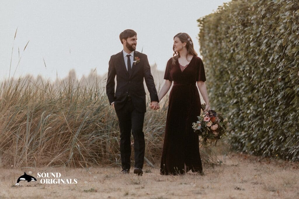 The Manor House at Pleasant Beach Wedding // Hilary & Ryan -