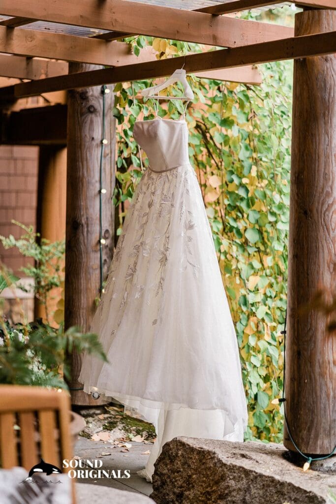 Alderbrook Resort Wedding // Brittany + Brian -