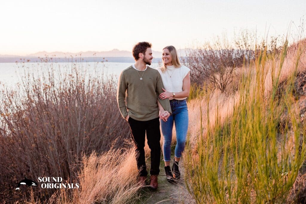 Discovery Park Engagement // Lea + Andrew -