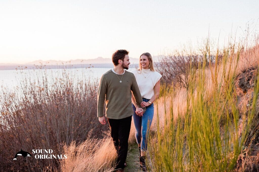 Discovery Park Engagement // Lea + Andrew -
