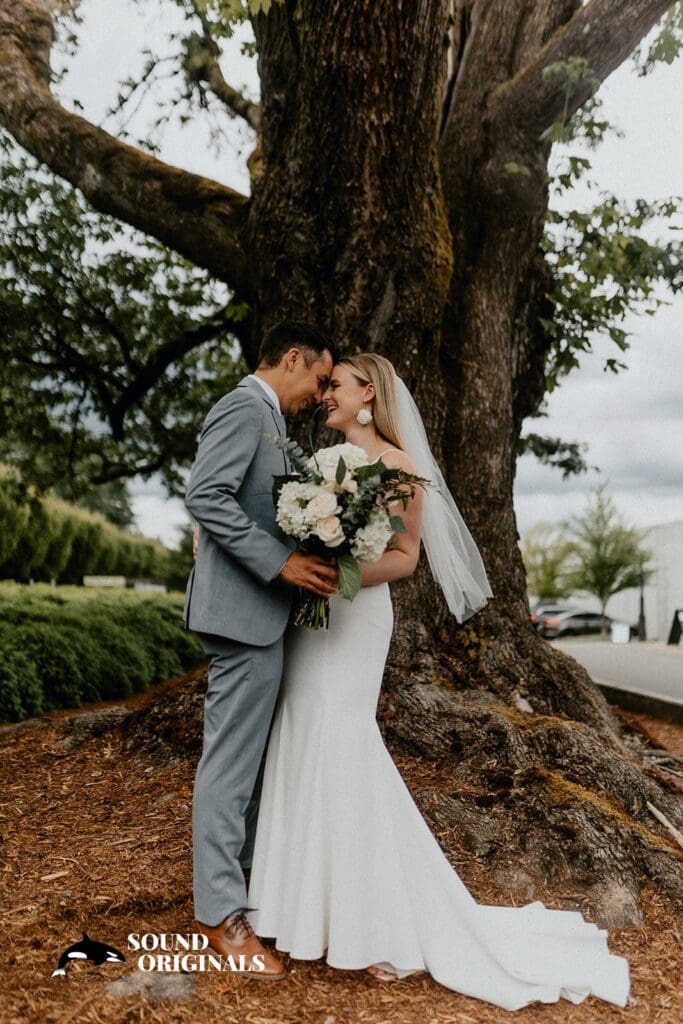 Novelty Hill Januik Winery Wedding // Beth + Chris -