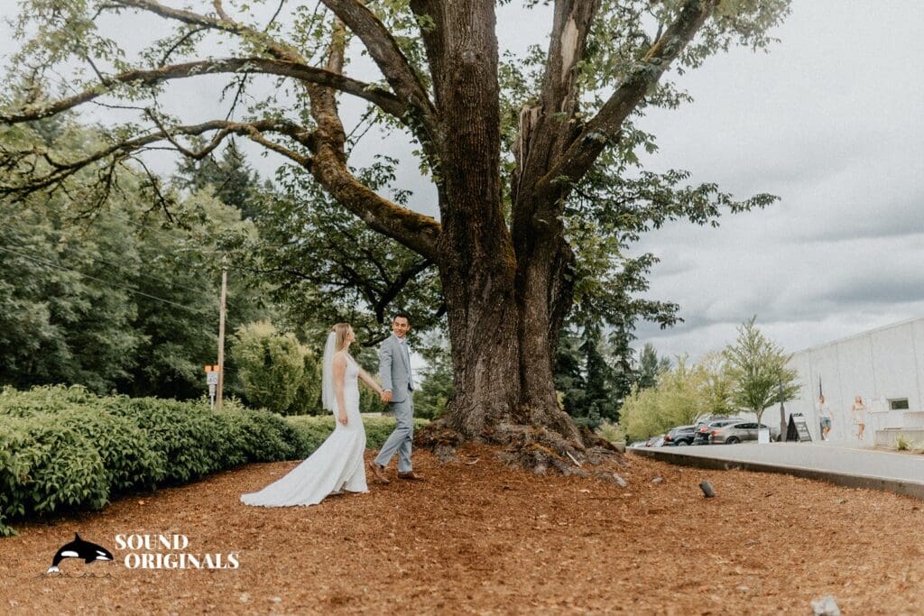 Novelty Hill Januik Winery Wedding // Beth + Chris -