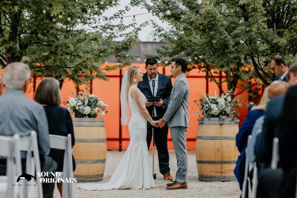 Novelty Hill Januik Winery Wedding // Beth + Chris -