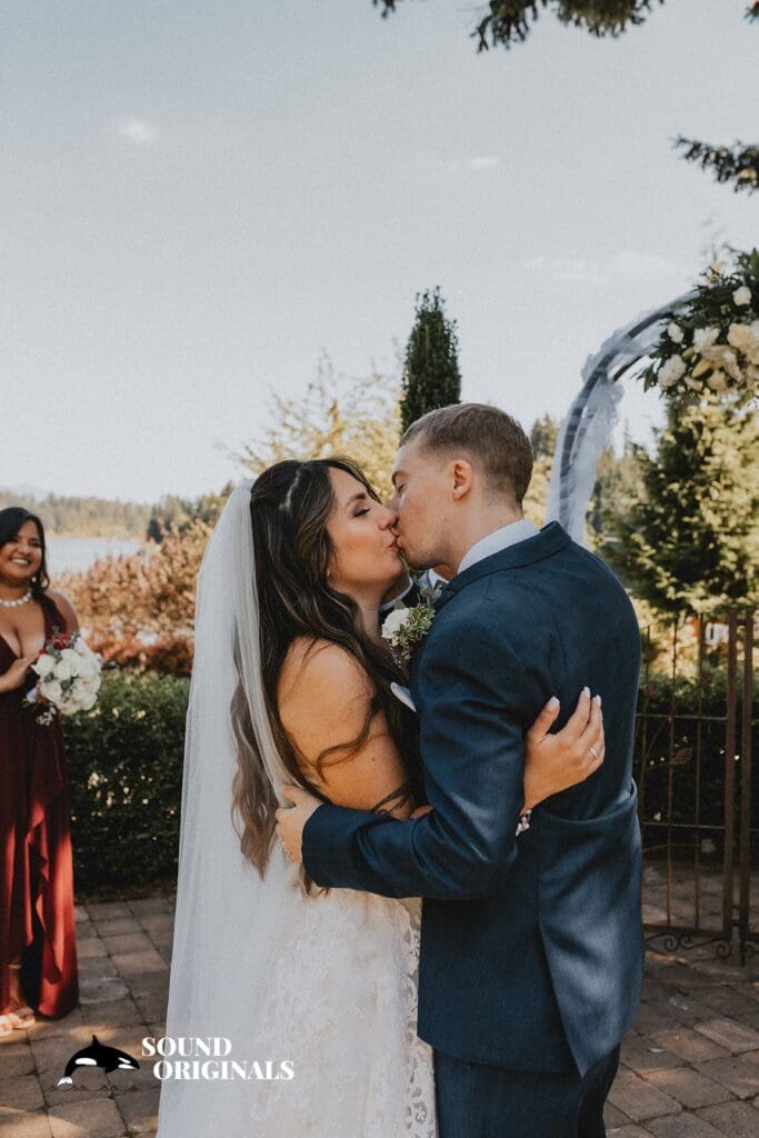 Green Gates at Flowing Lake Wedding // Yuly + Chase￼ -