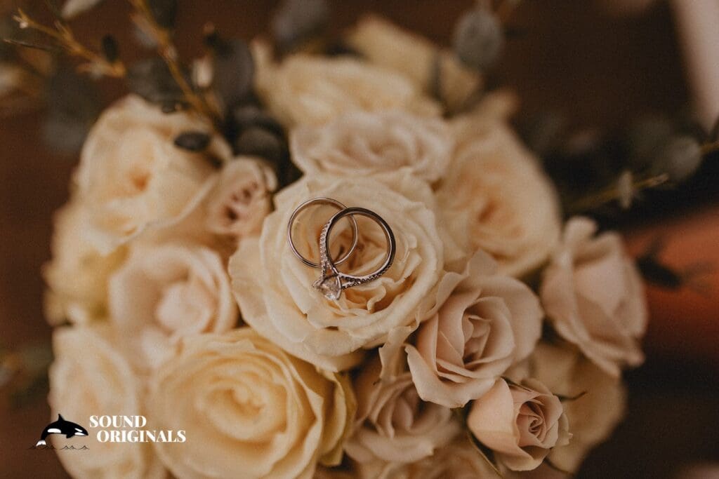 Green Gates at Flowing Lake Wedding // Yuly + Chase￼ -