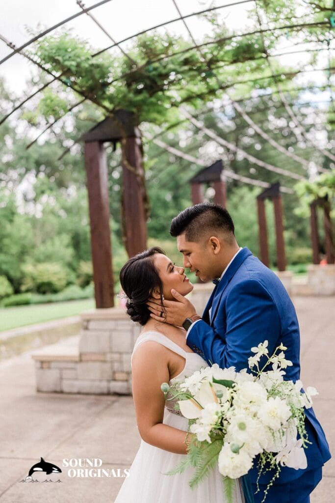Holy Trinity Catholic Church Wedding // Jerri + Louie -