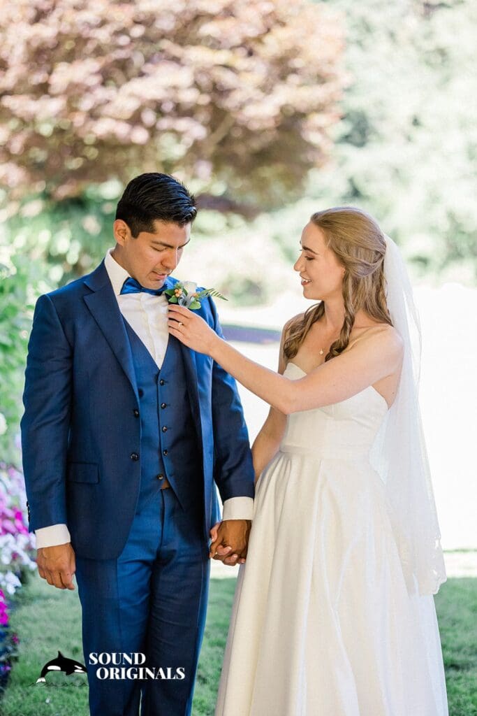 Shannon + William Lake Wilderness Lodge Wedding // Shannon & William -