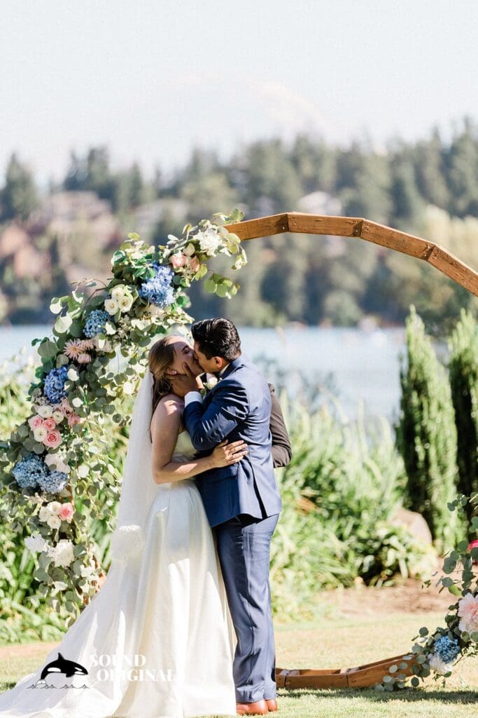 Shannon + William Lake Wilderness Lodge Wedding // Shannon & William -